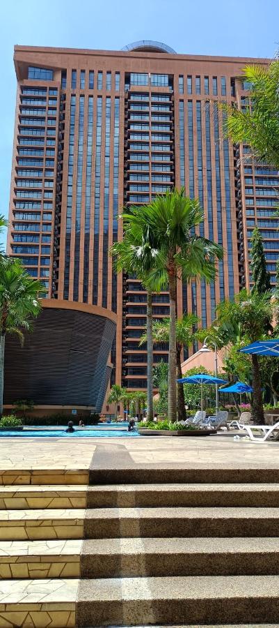 Plaza Apartment At Berjaya Times Square Kl Kuala Lumpur Eksteriør billede