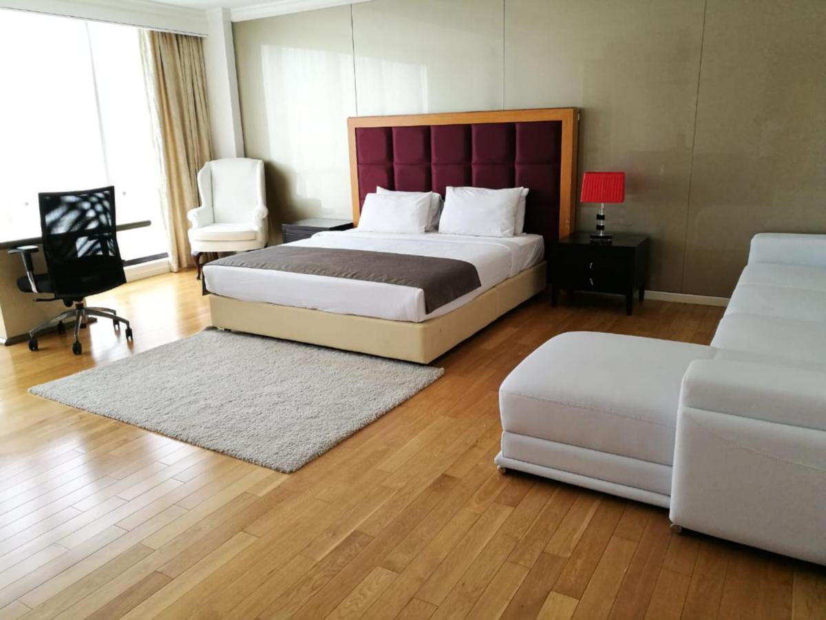Plaza Apartment At Berjaya Times Square Kl Kuala Lumpur Eksteriør billede
